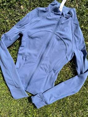 Lululemon Define Jacket Luon High Neck in Water Drop